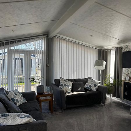 A And C Lodge Plot 21 2 Double Bedrooms Plot 21 With Hot Tub 1 Pet Only No Commercial Vans 4Pm Check In High Hesket Exterior foto